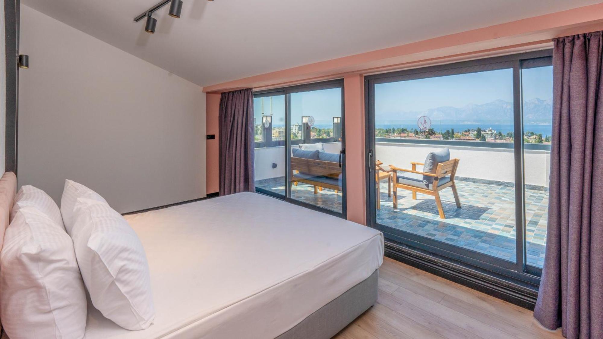 Hotel Just Antalya